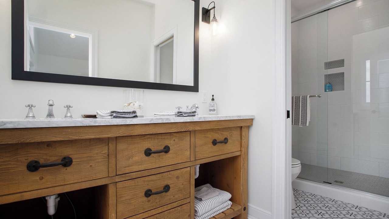 Photo of Bathroom in Sister Lakes