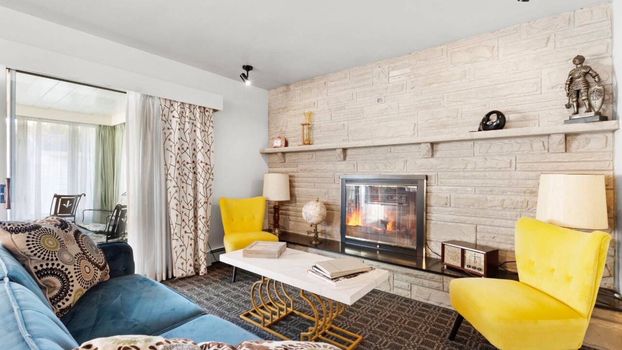 Photo of Livingroom in Walker