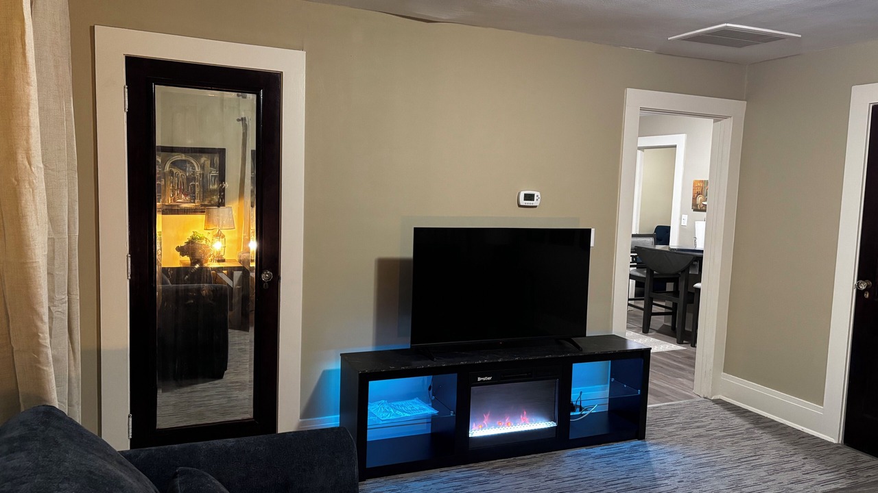 Photo of Livingroom in Defiance