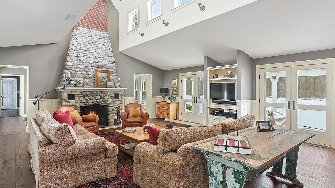 Photo of Livingroom in Fennville