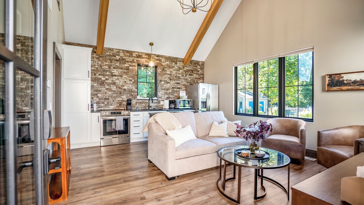 Photo of Livingroom in Bowling Green