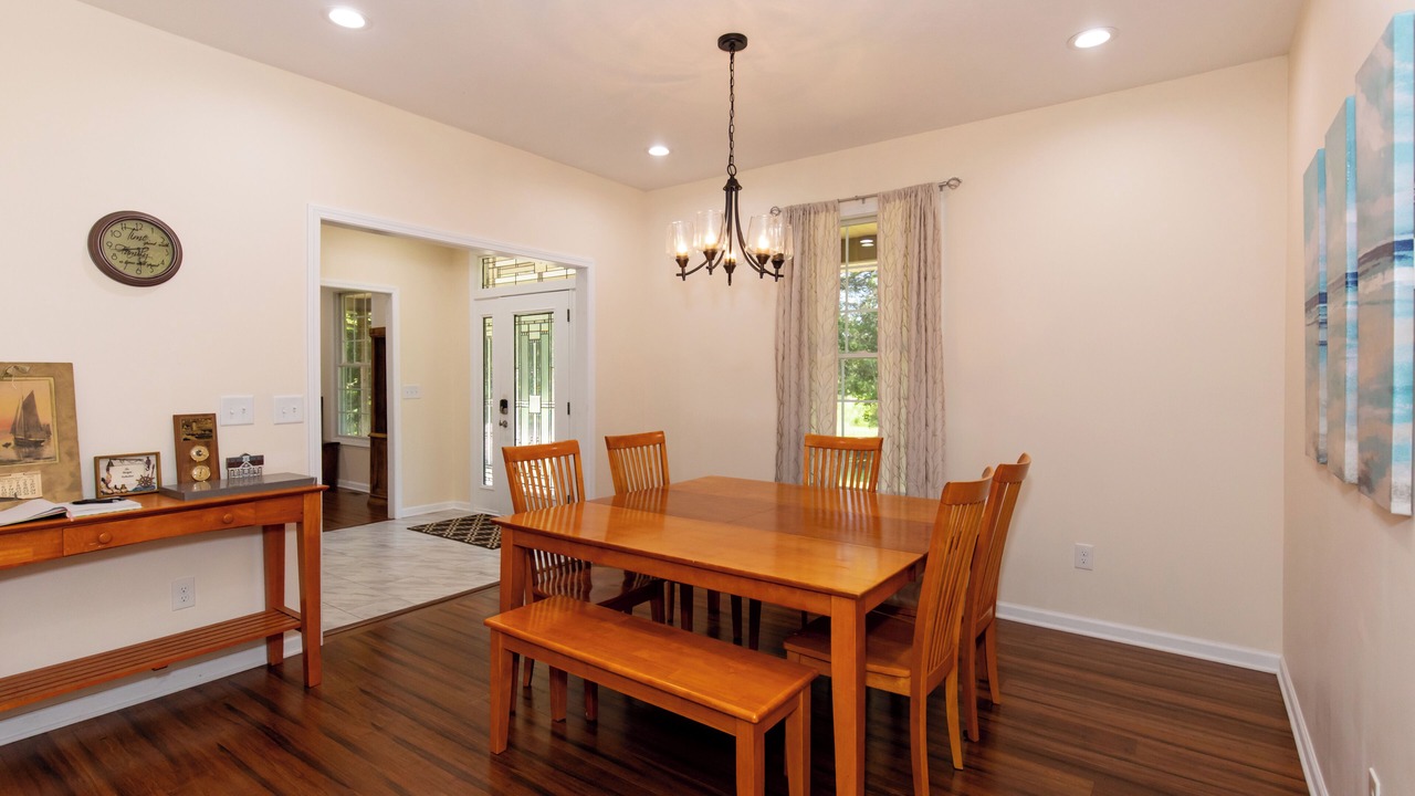 Photo of Bedroom in Kelleys Island