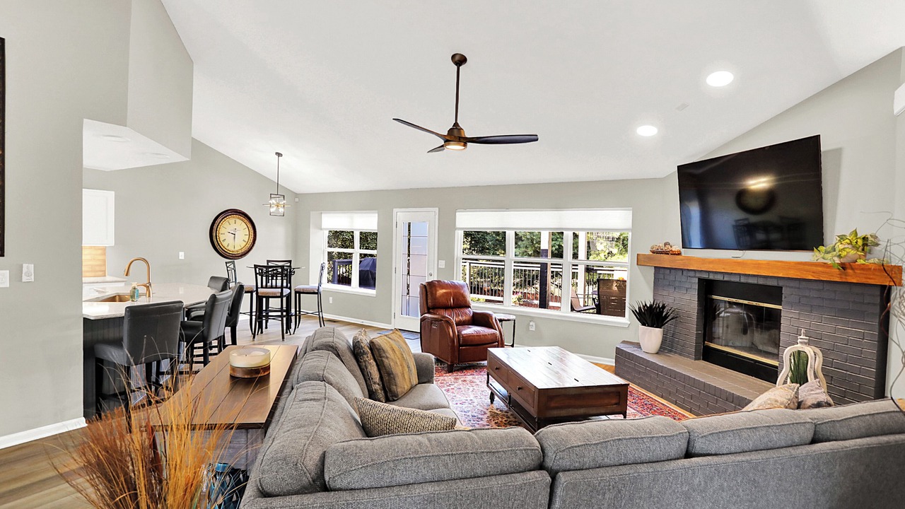 Photo of Livingroom in Fishers
