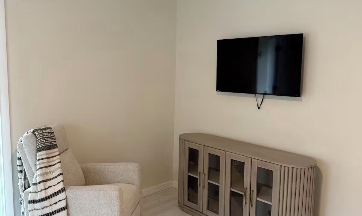 Photo of Livingroom in Near Northside