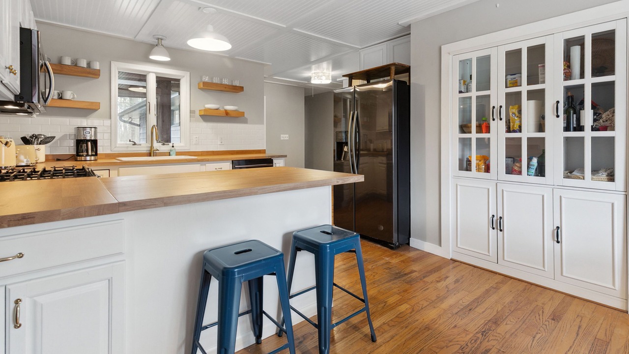 Photo of Kitchen in Three Oaks