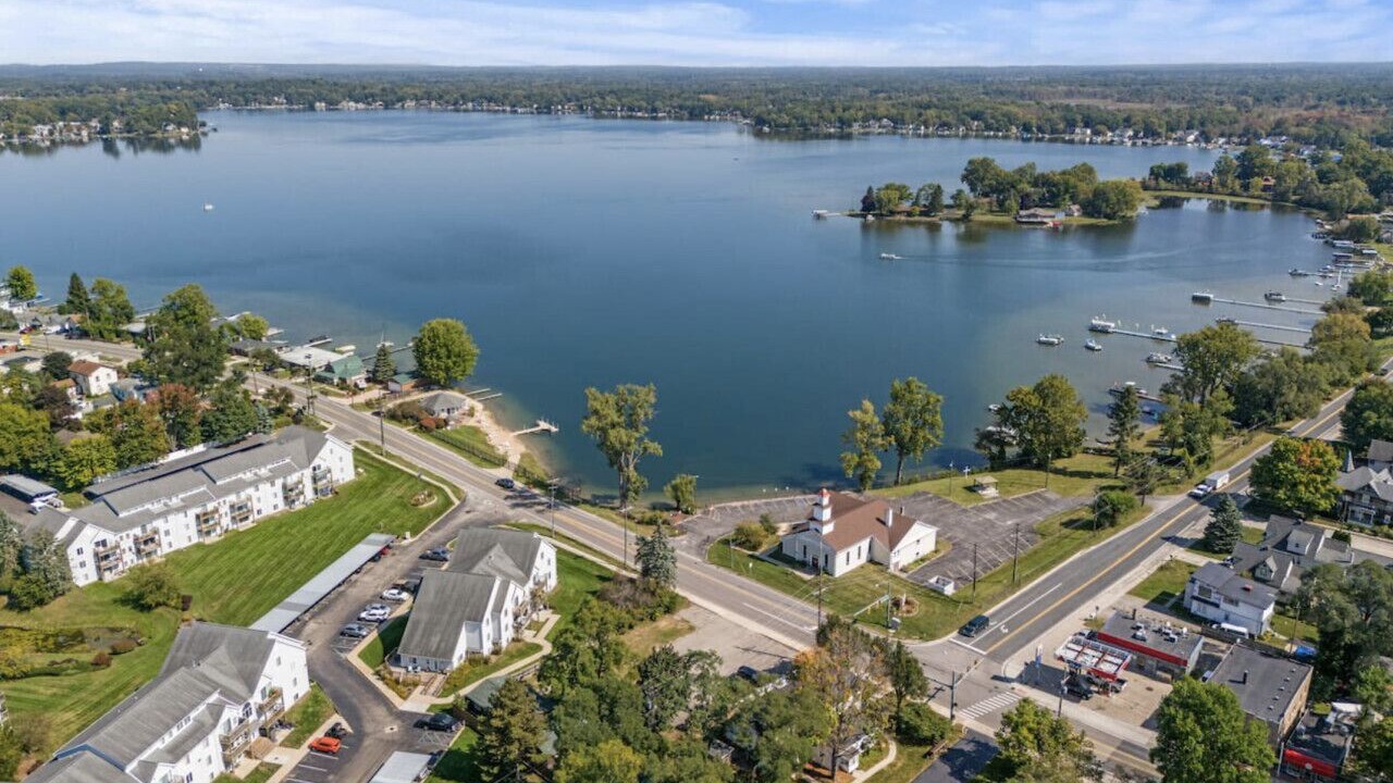 Photo of Outdoor in Whitmore Lake