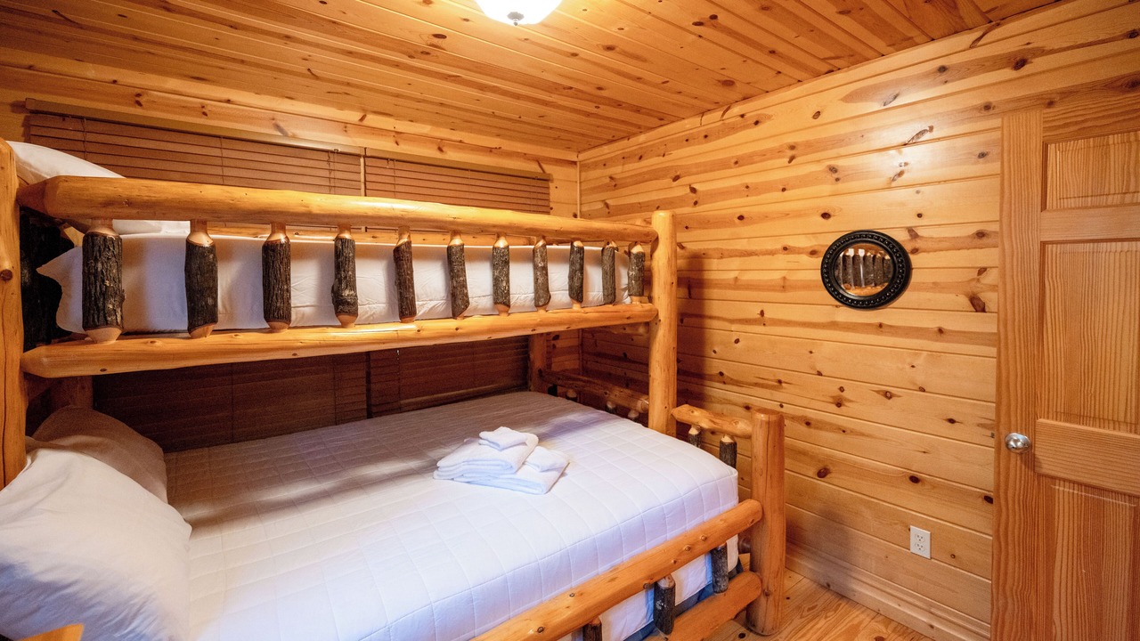 Photo of Bedroom in Saugatuck