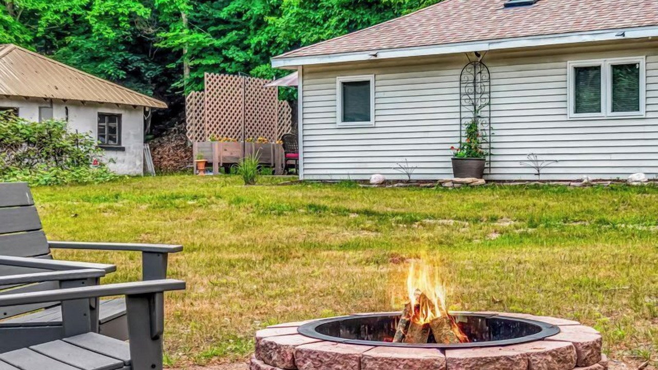Photo of Outdoor in Montague