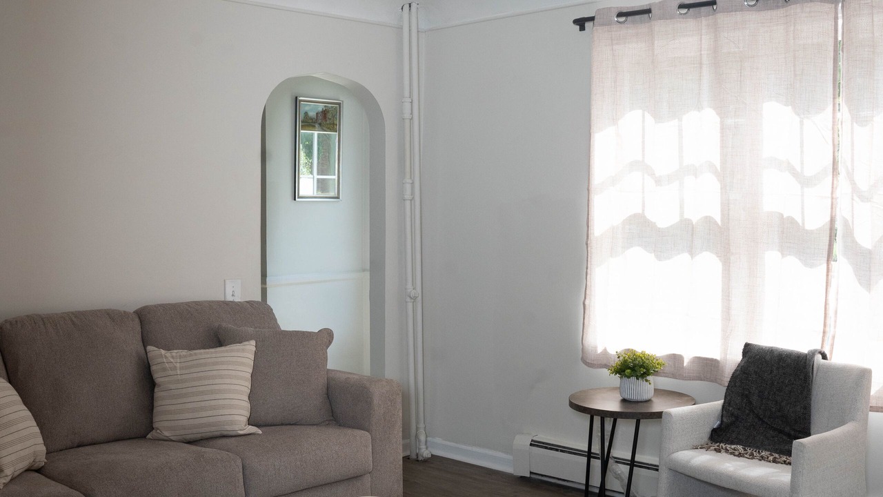 Photo of Livingroom in Ann Arbor