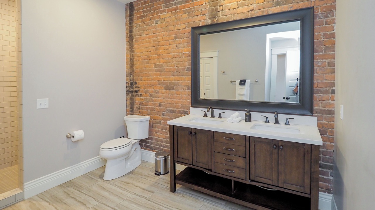 Photo of Bathroom in Central Business District