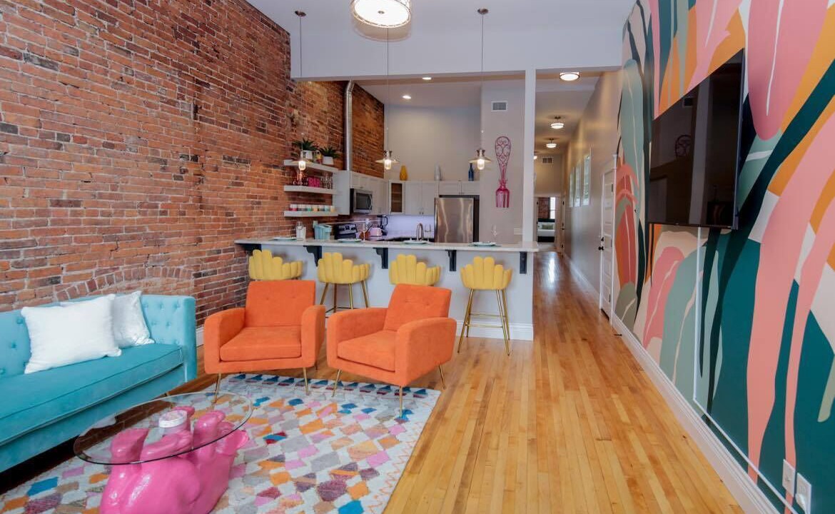 Photo of Livingroom in Central Business District