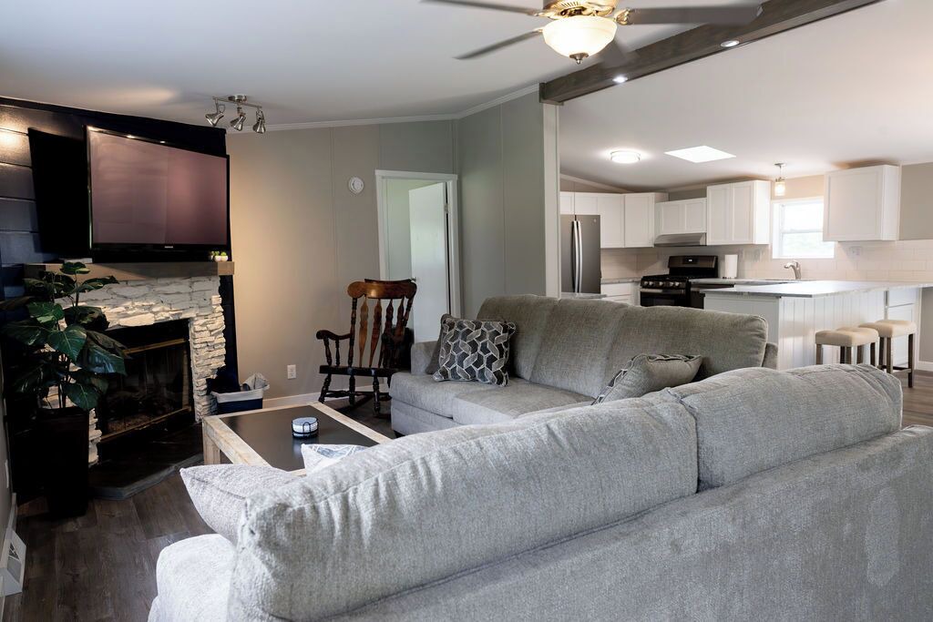 Photo of Livingroom in Sheridan