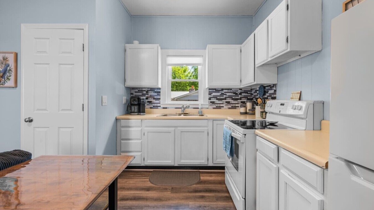 Photo of Kitchen in Crystal