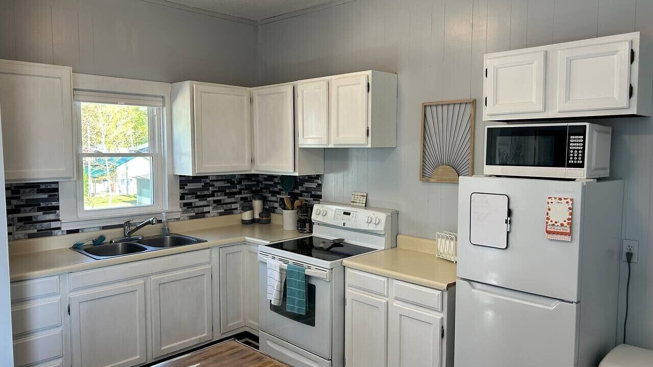 Photo of Kitchen in Crystal