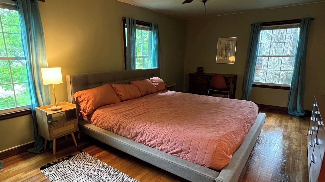 Photo of Bedroom in Muncie