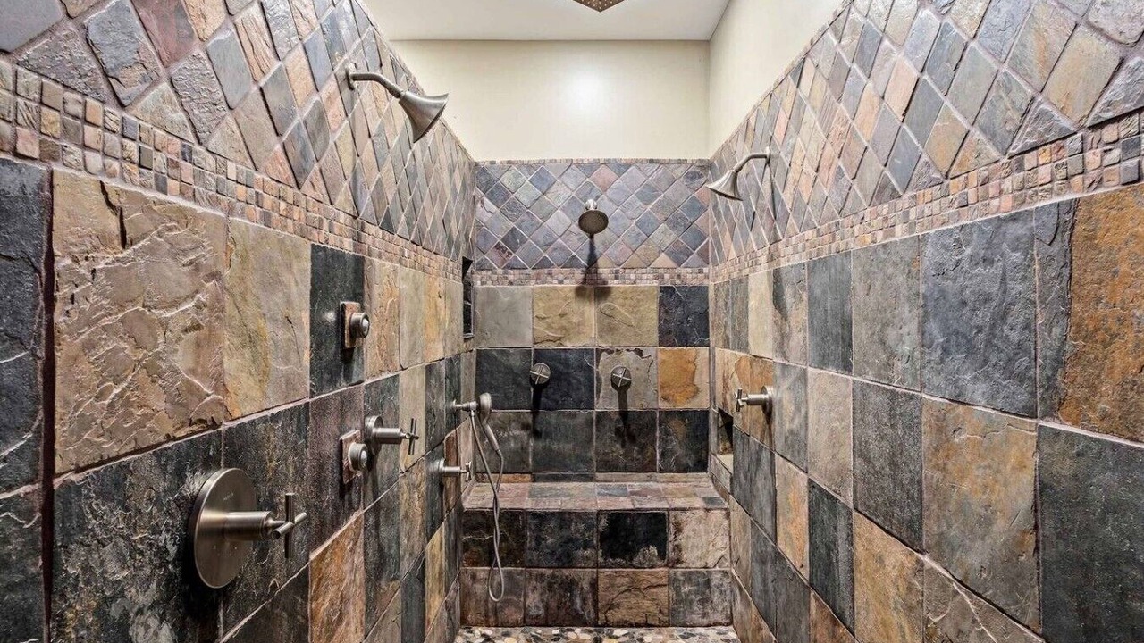Photo of Bathroom in Smyrna
