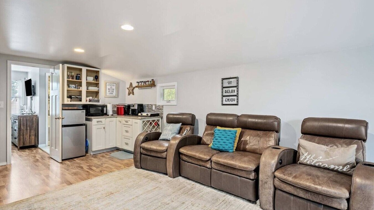 Photo of Livingroom in Smyrna