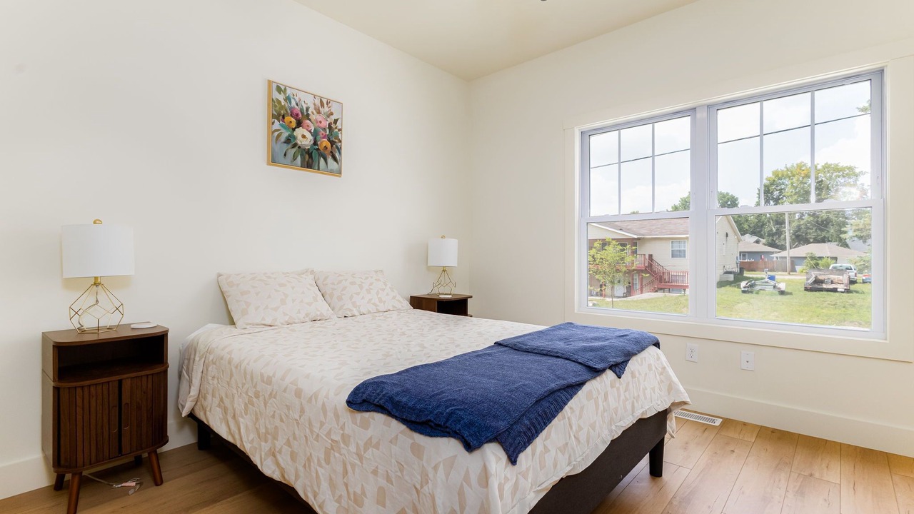 Photo of Bedroom in Northeast South Bend