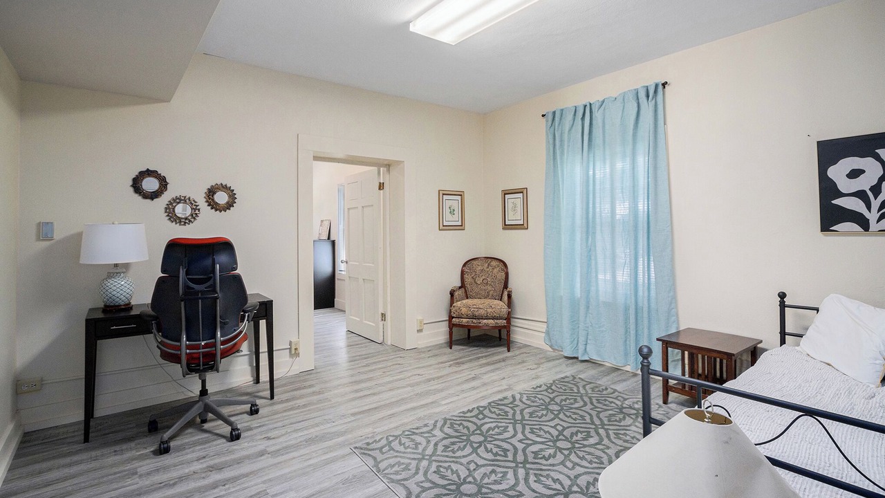 Photo of Bedroom in Parchment