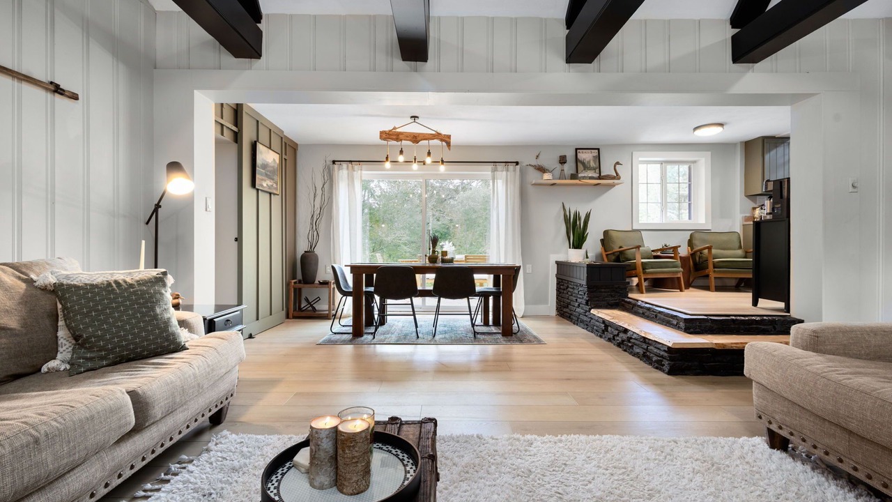 Photo of Livingroom in Niles