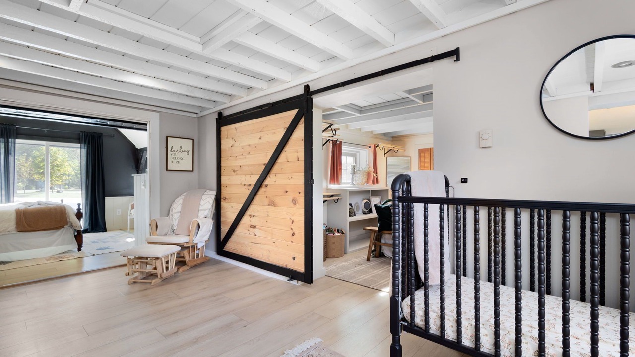 Photo of Bedroom in Niles