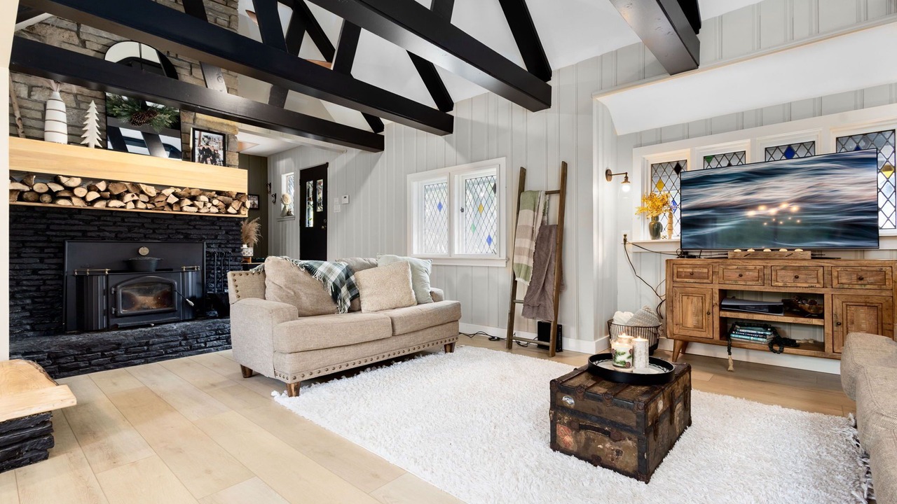 Photo of Livingroom in Niles