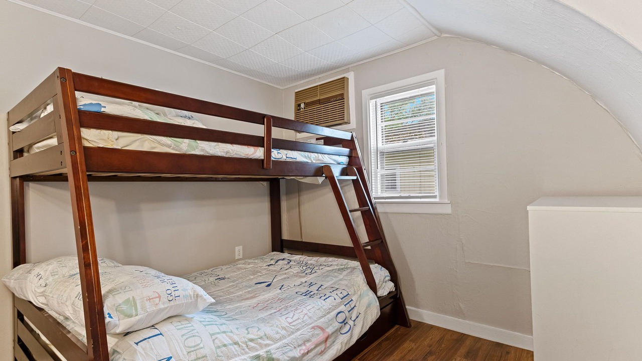 Photo of Bedroom in Monticello