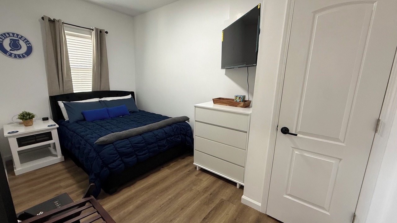 Photo of Bedroom in Muncie