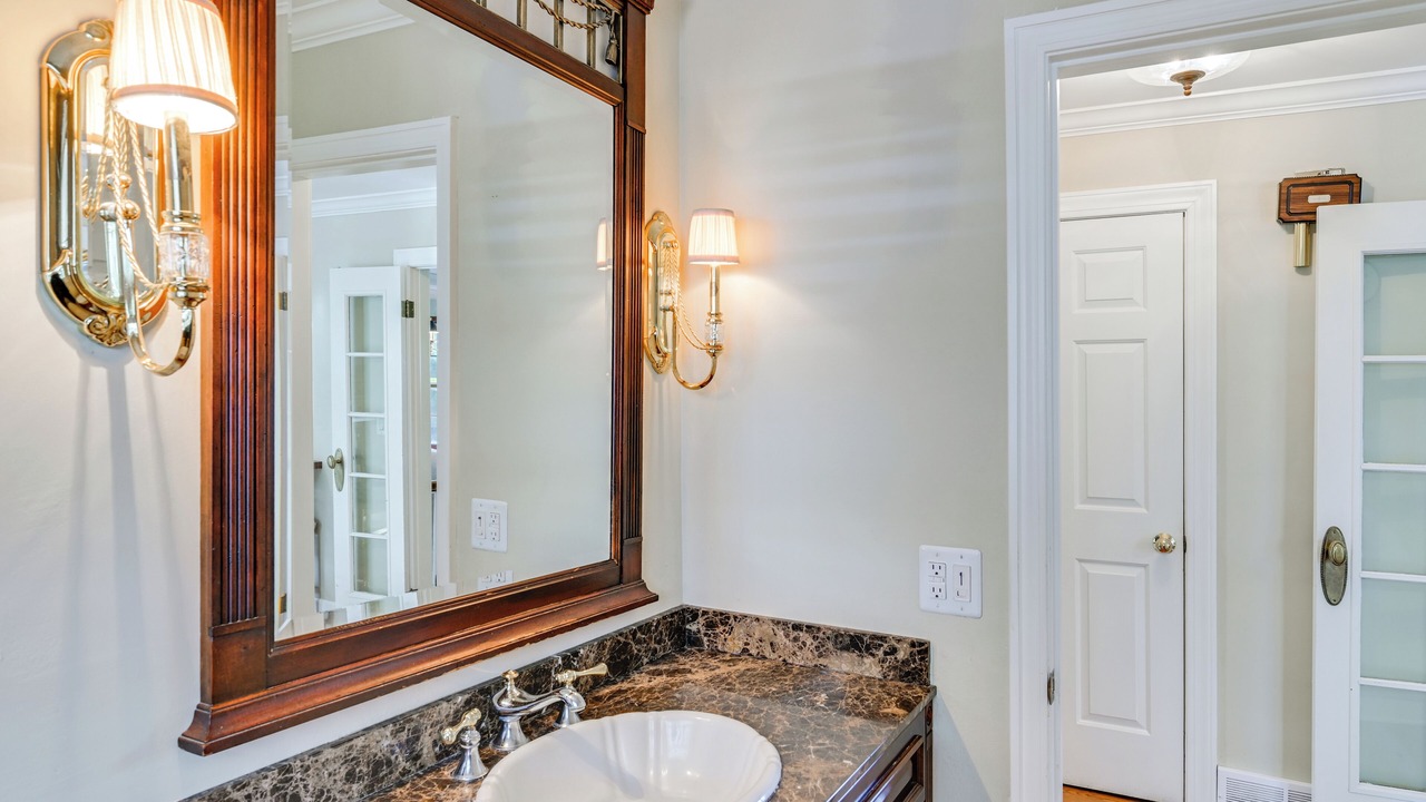 Photo of Bathroom in Buchanan