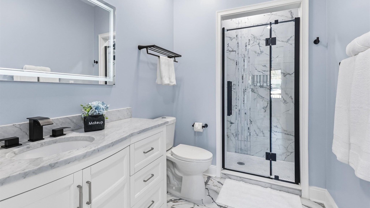 Photo of Bathroom in Mapleton/Fall Creek
