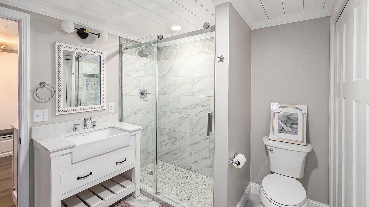 Photo of Bathroom in Lake Michigan Beach