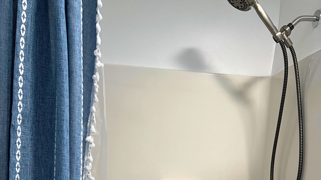Photo of Bathroom in Lakeside