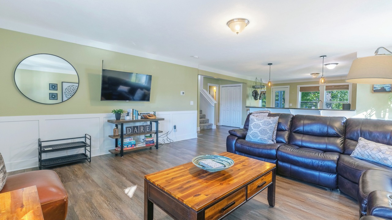 Photo of Livingroom in Saugatuck