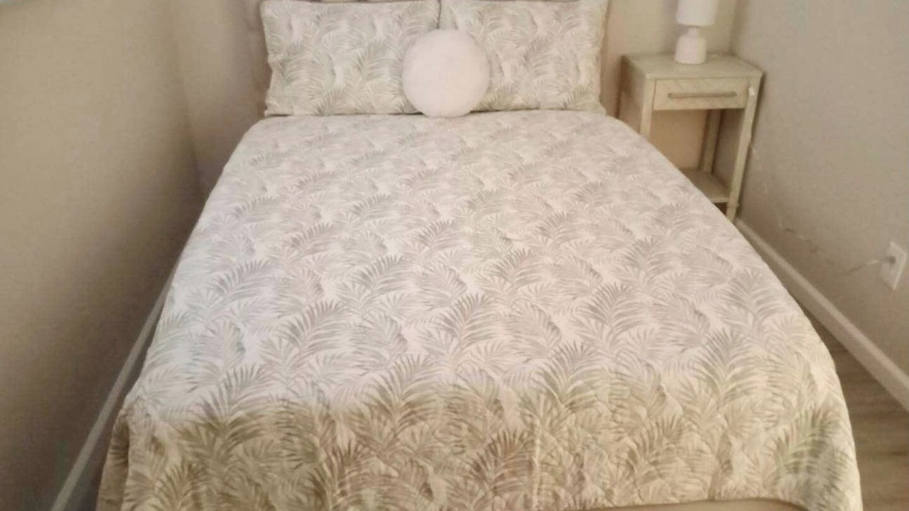 Photo of Bedroom in Rossford