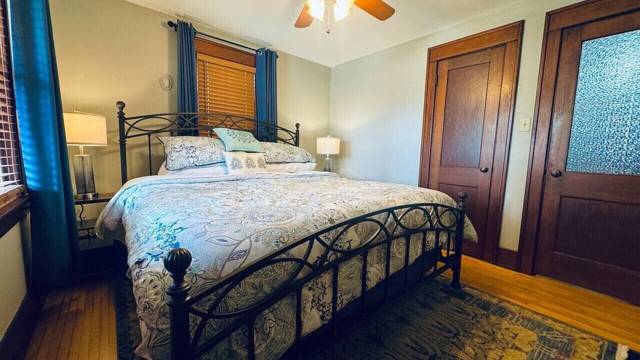 Photo of Bedroom in Elkhart