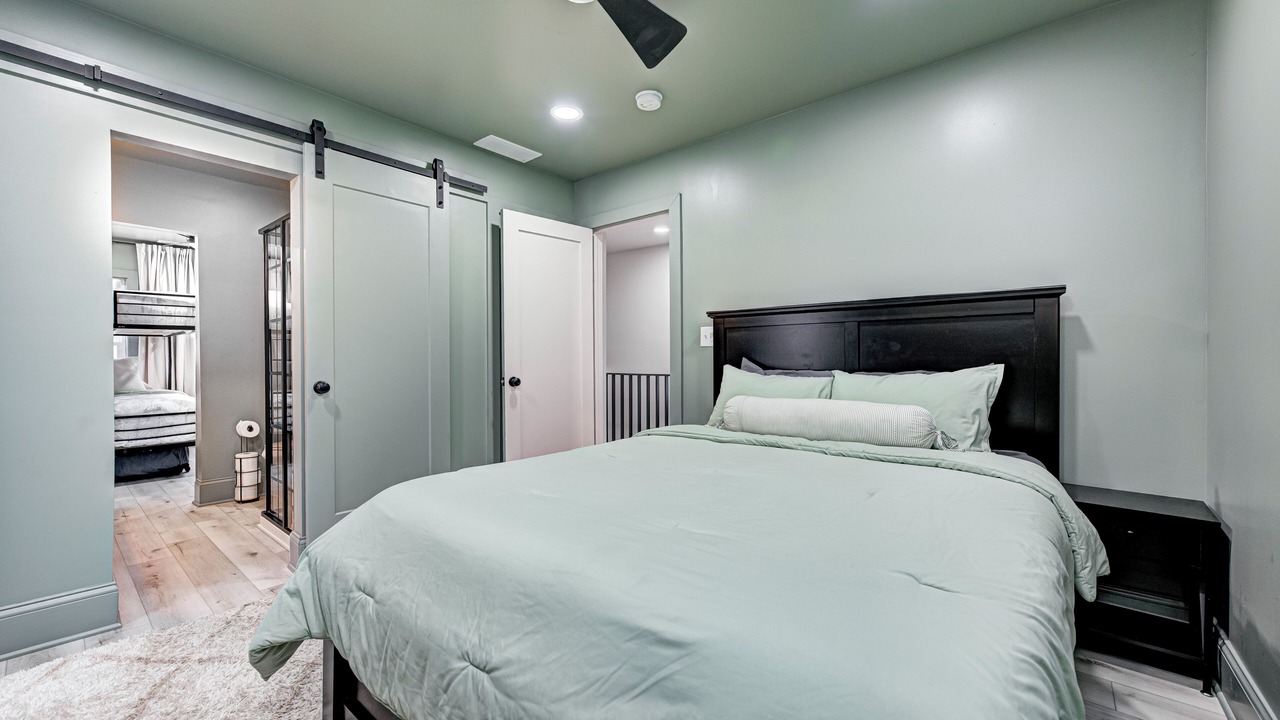 Photo of Bedroom in Babe Denny