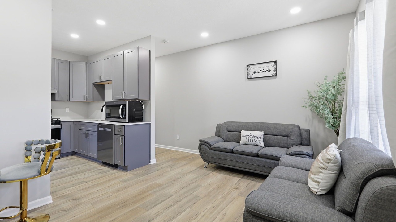 Photo of Livingroom in Near Northside