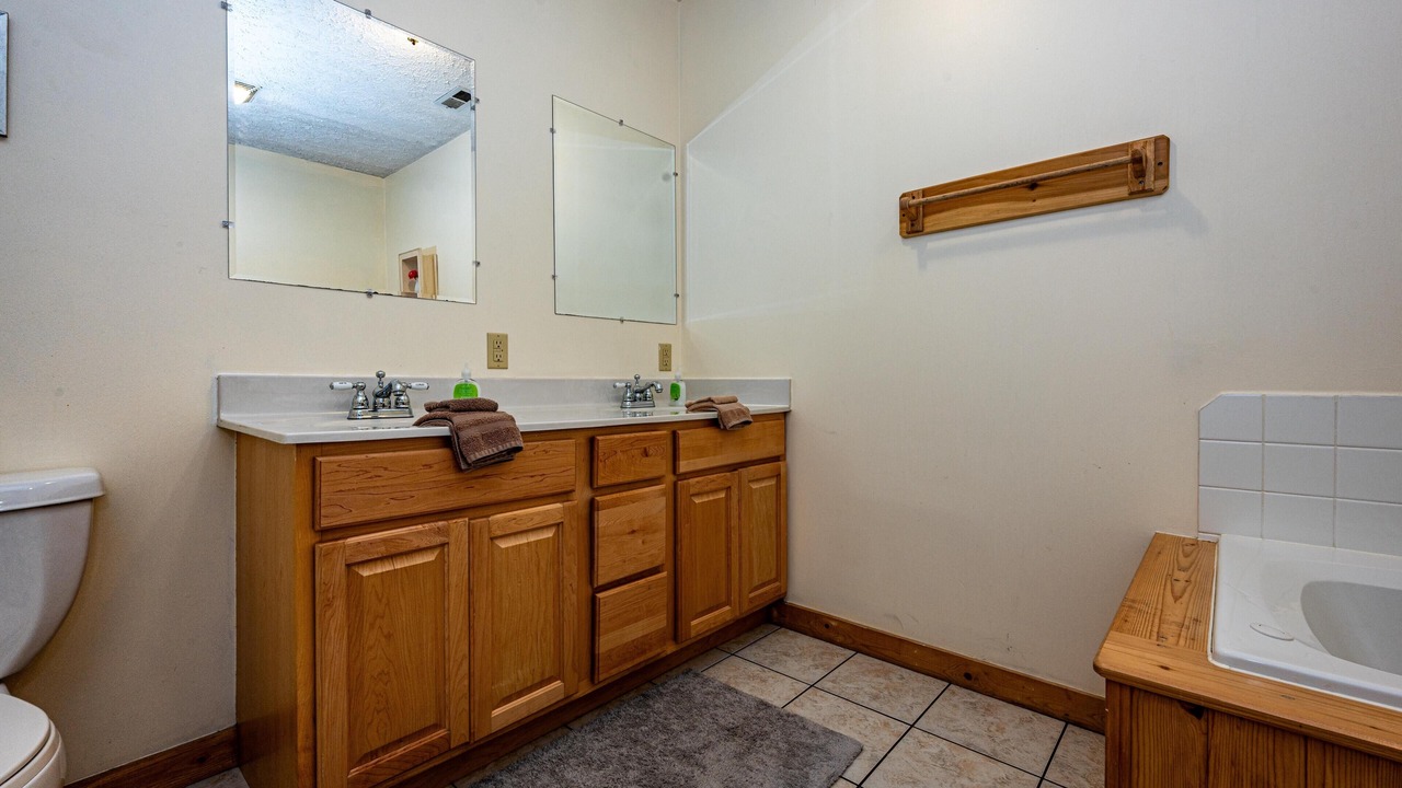 Photo of Bathroom in Helmsburg