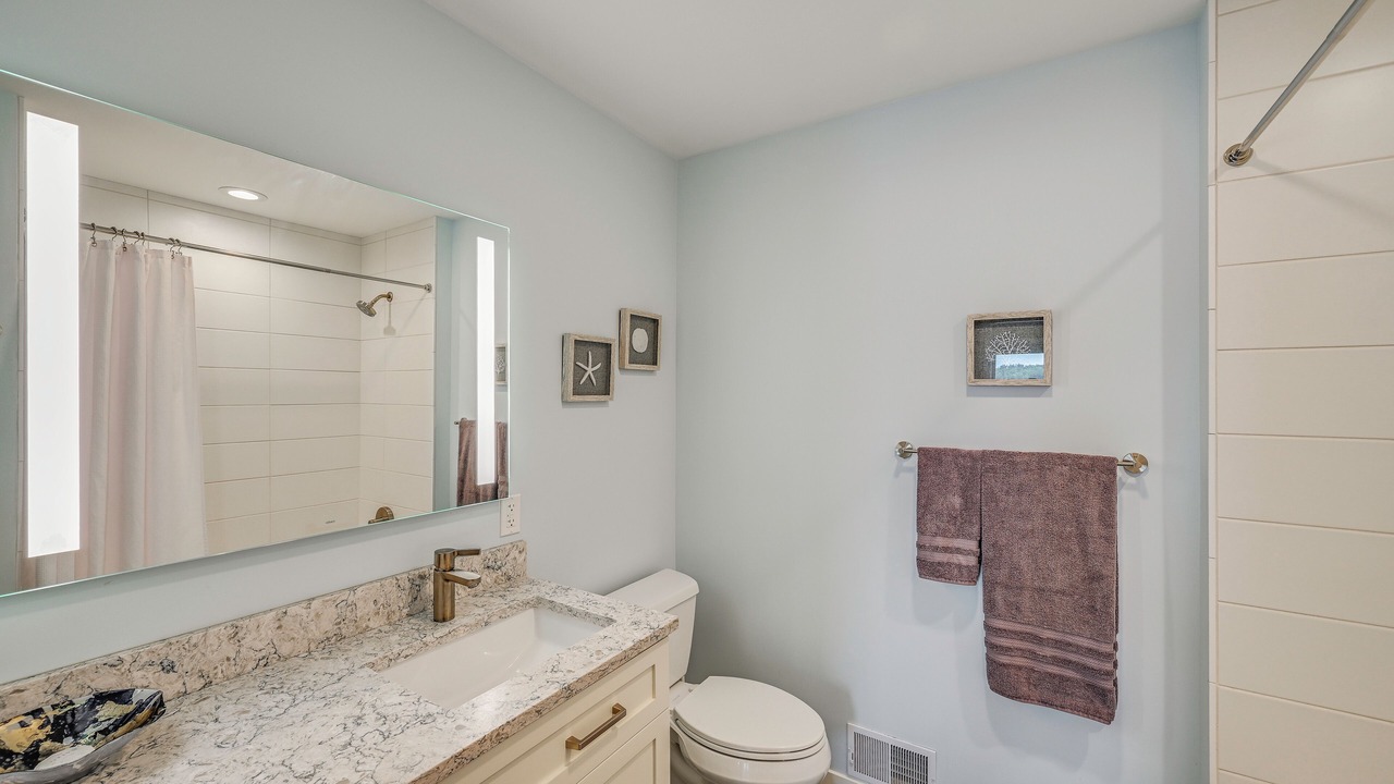 Photo of Bathroom in Gobles