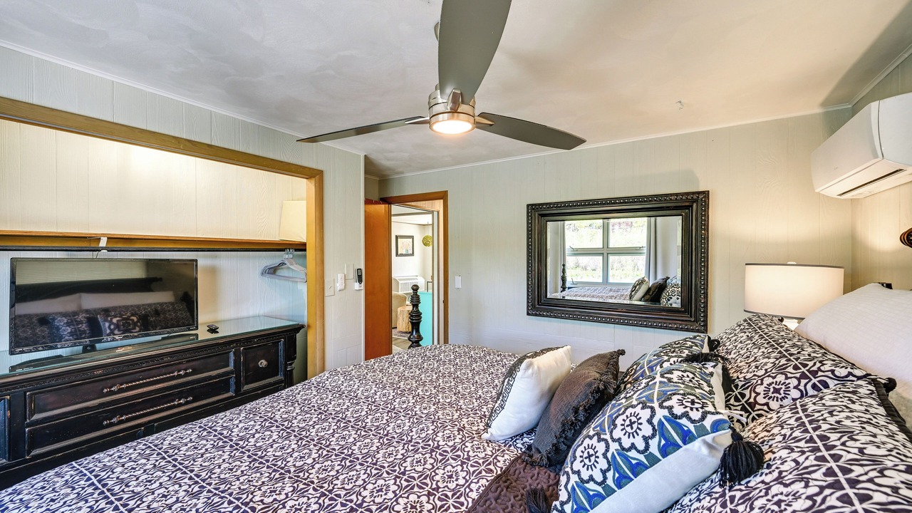 Photo of Bedroom in Syracuse