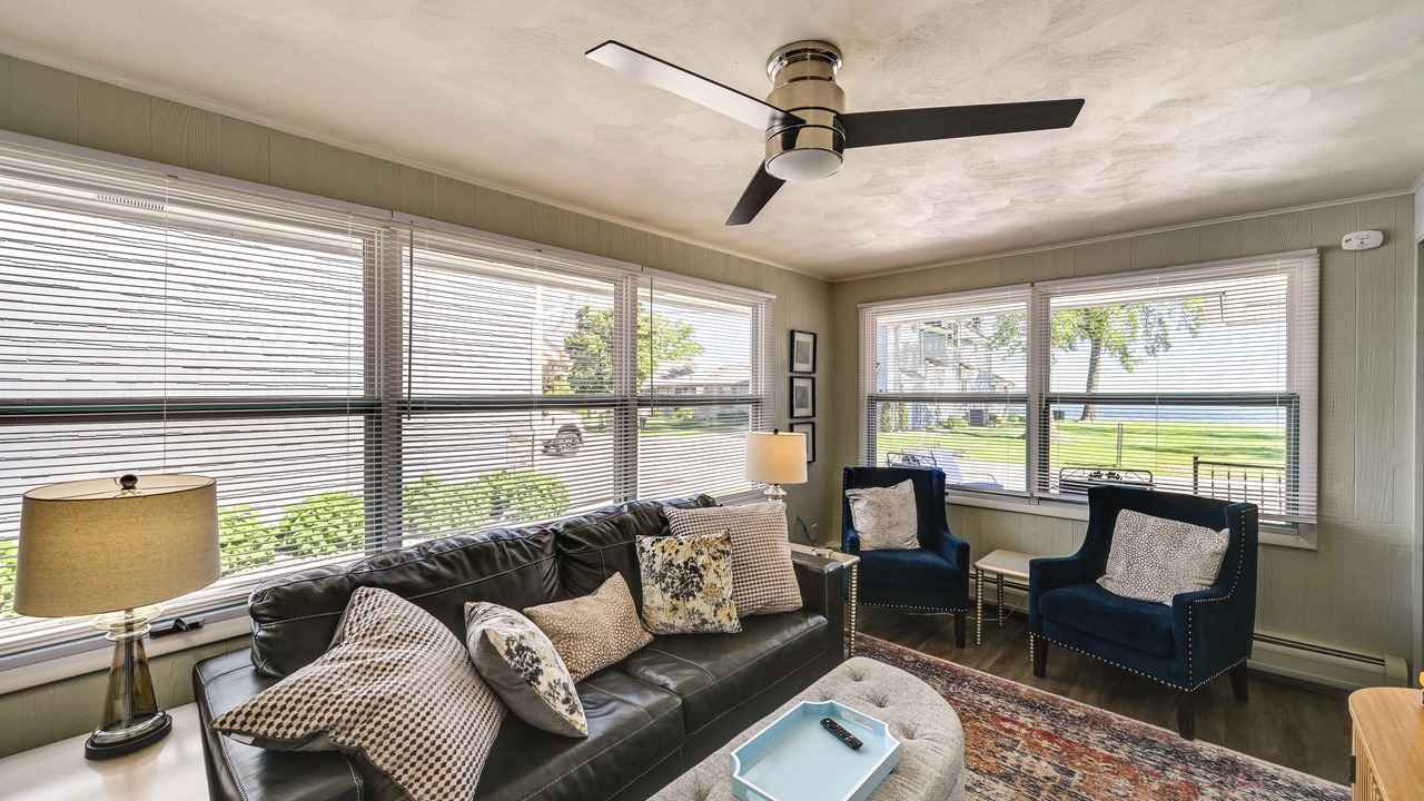 Photo of Livingroom in Syracuse