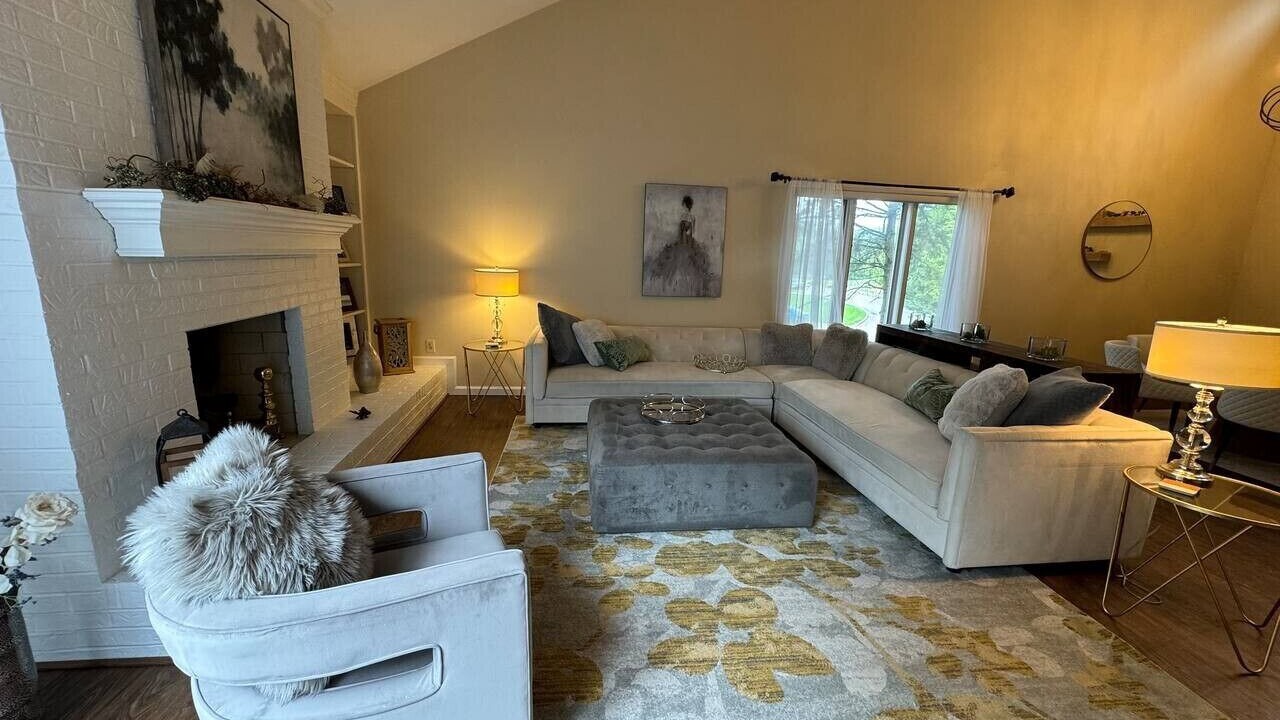 Photo of Livingroom in Granger