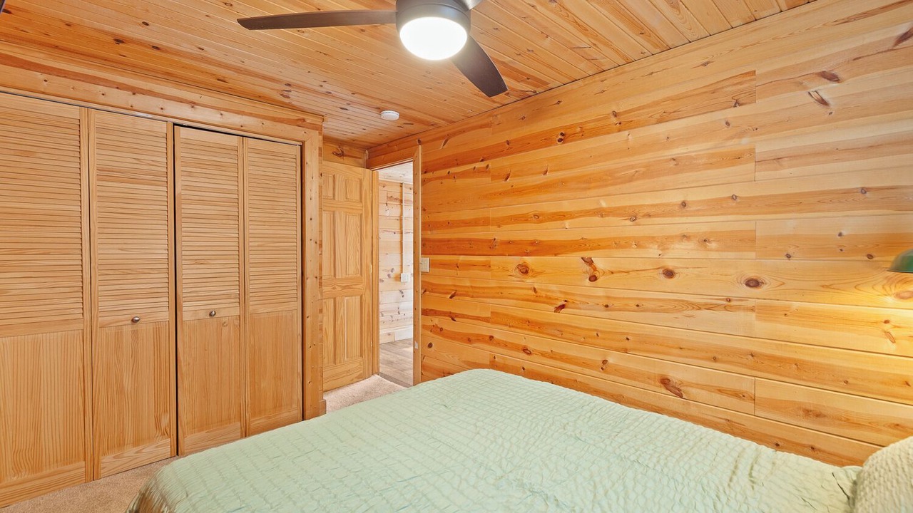 Photo of Bedroom in Manitou Beach-Devils Lake
