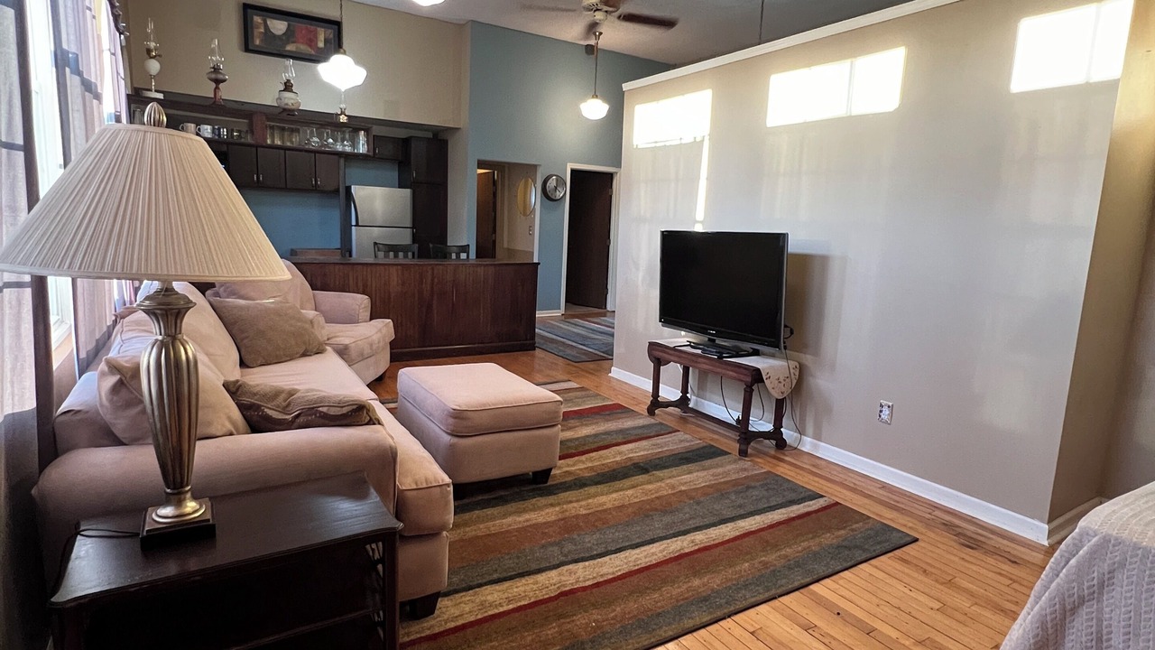 Photo of Livingroom in Onondaga