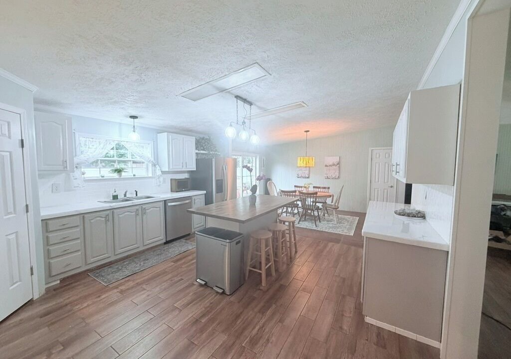 Photo of Kitchen in Sawyer
