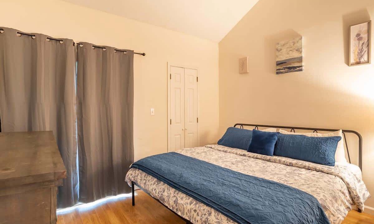 Photo of Bedroom in Avoca