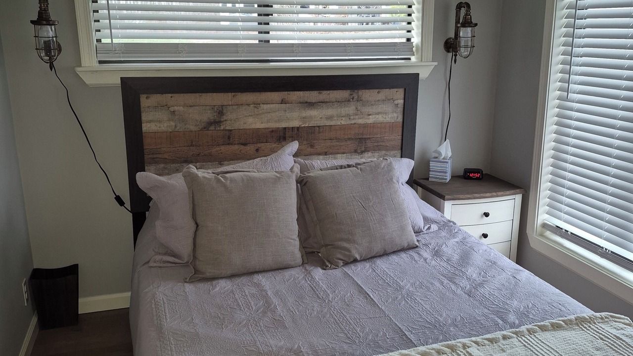 Photo of Bedroom in Hillsdale
