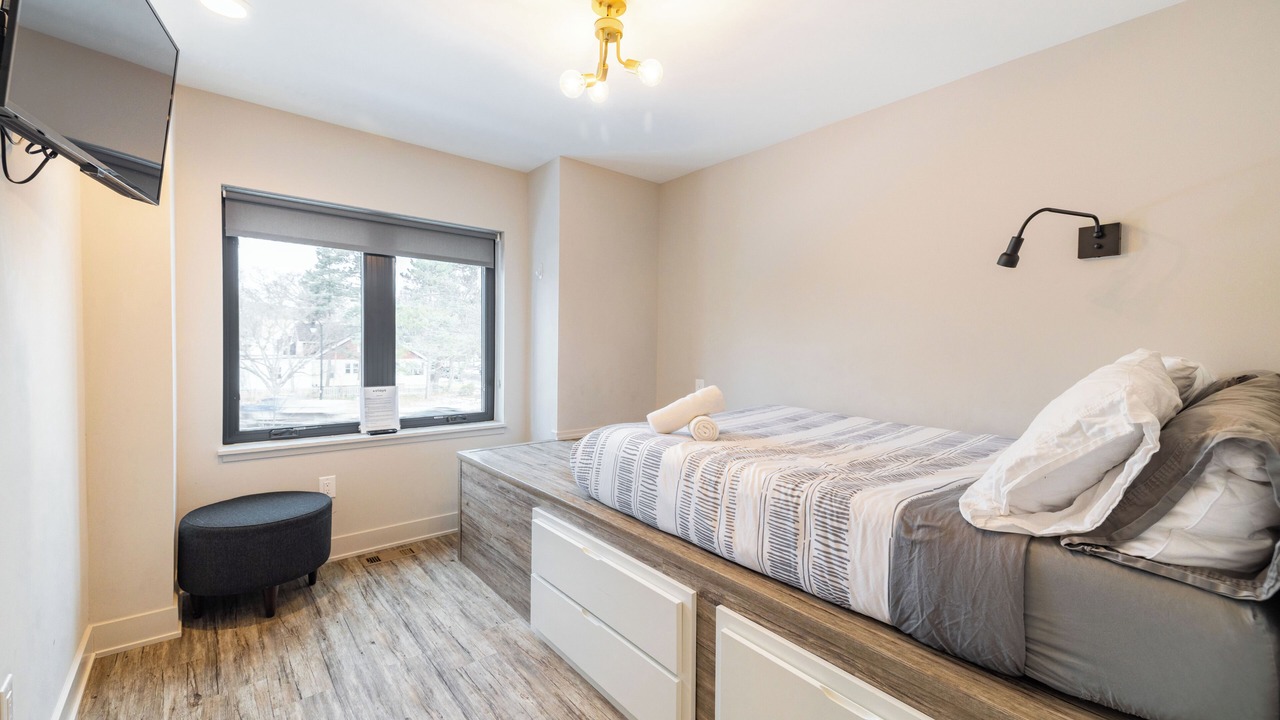 Photo of Bedroom in Burns Park