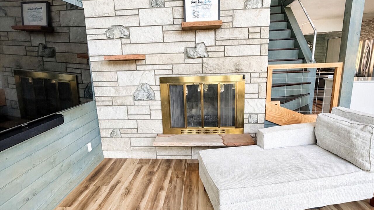 Photo of Livingroom in Paw Paw Lake