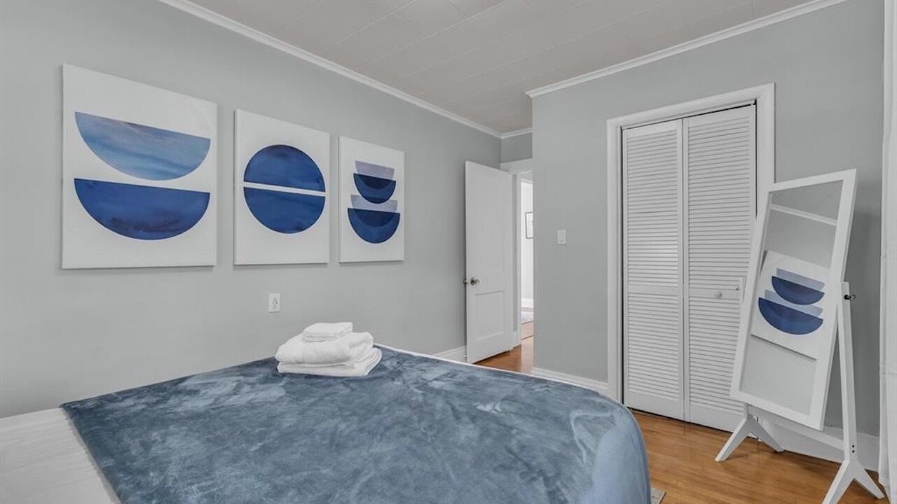 Photo of Bedroom in Bryant Pattengill East